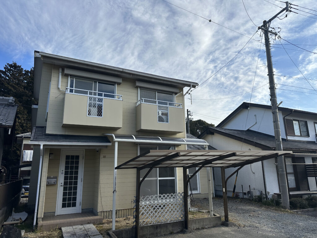 三重郡菰野町 大字榊（菰野駅） 2階建 4DK